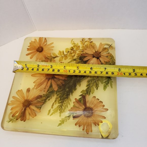MCM Vintage Lucite Square Sunflower with Feet - Picture 2 of 7